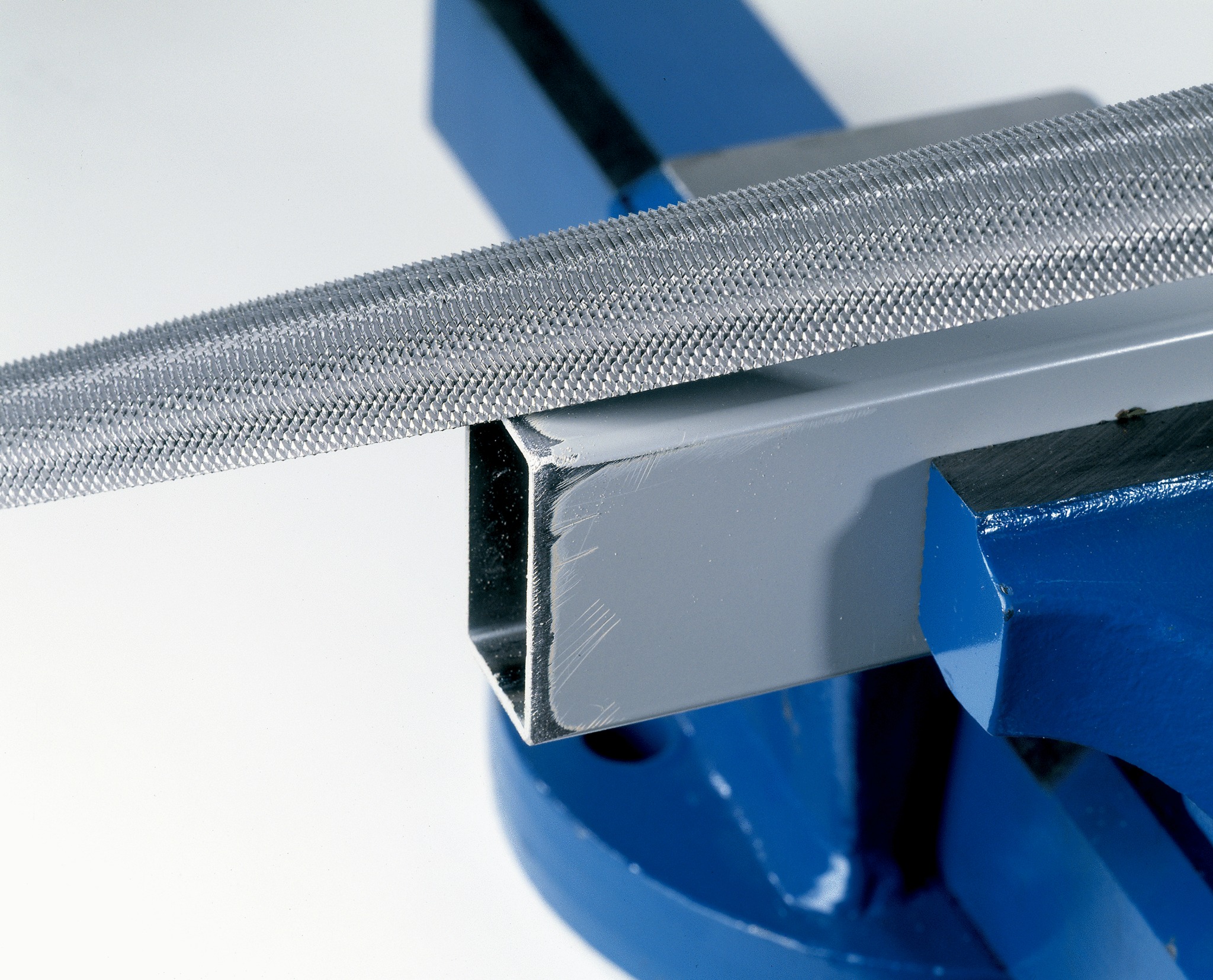 Bahco Half round file, 12", 30cm, Smooth cut, ergo handle - Image 5