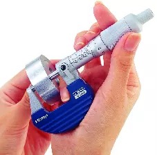 Mitutoyo OUTSIDE MICROMETER 102-702 - Image 2