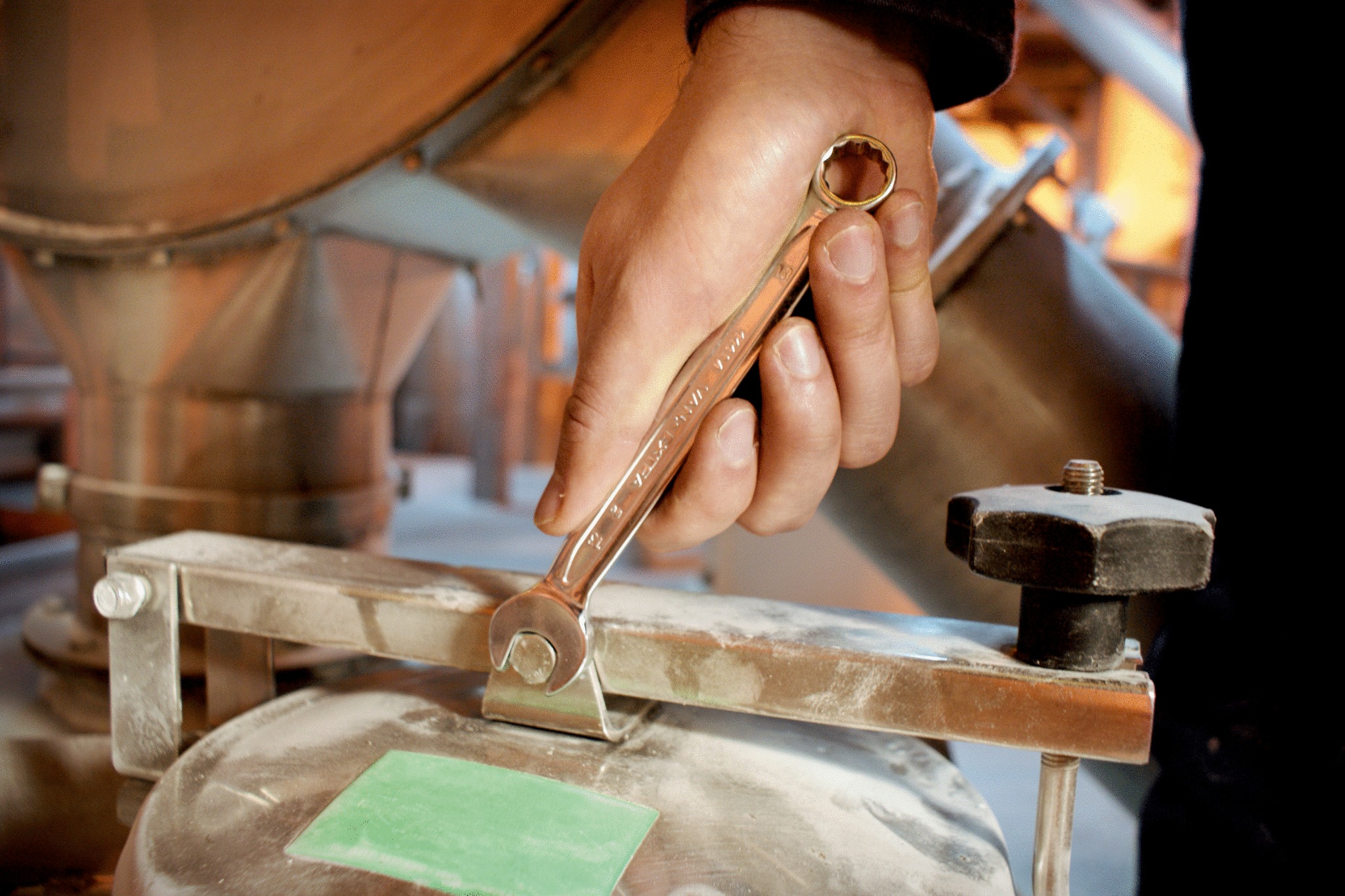 Bahco Spanner, Metric, Combination Ring & Open End, 10mm, Vanadium-Extra Chrome Plated, Open End Angle 15 Deg. - Ring 15 Deg. Offset - Image 2