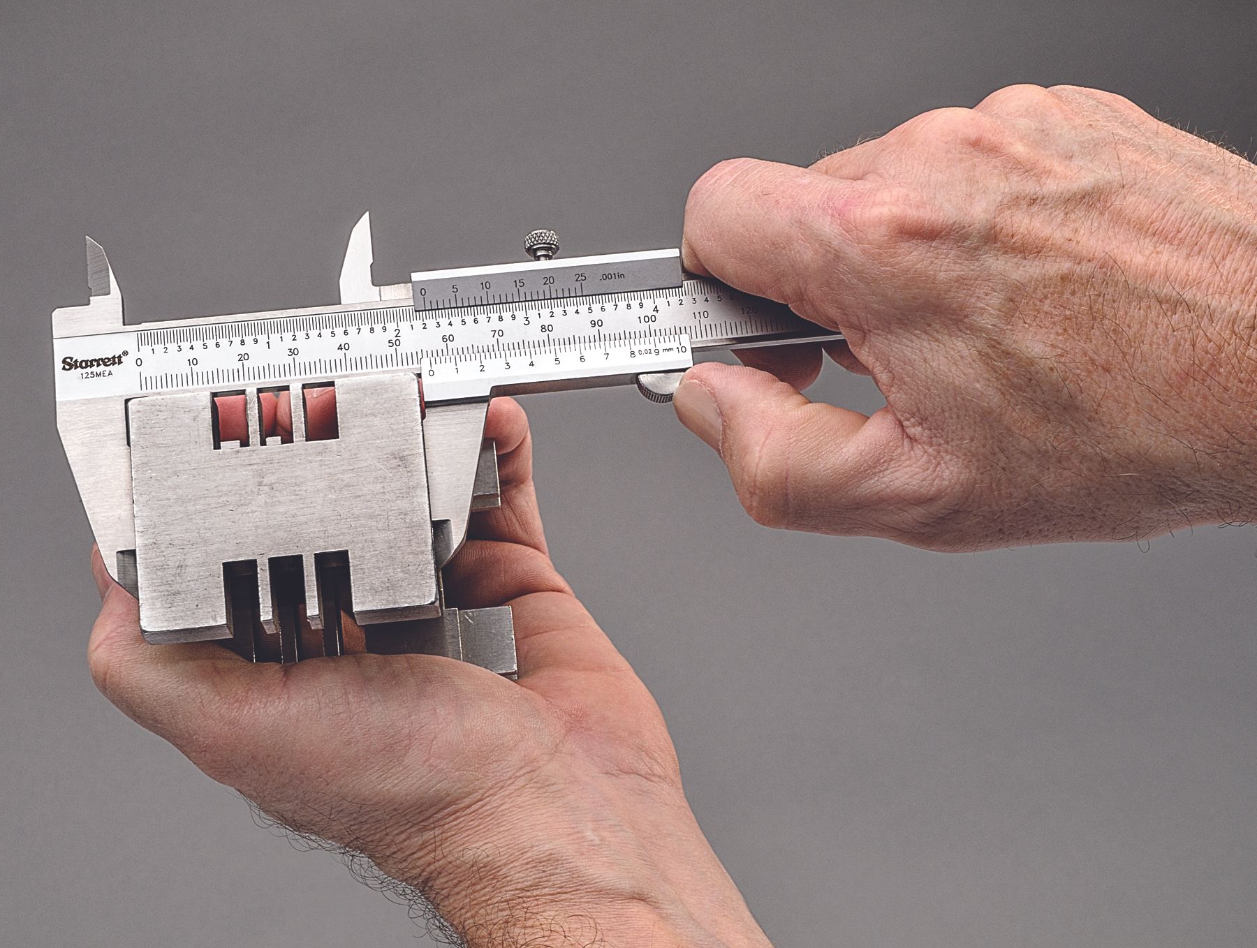 Starrett - Vernier Caliper 150mm/6in .02mm & .001in Grad - Image 4