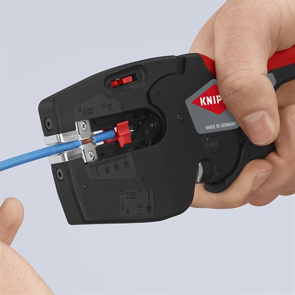 NEXSTRIP MULTI TOOL FOR ELECTRICIANS - Image 3