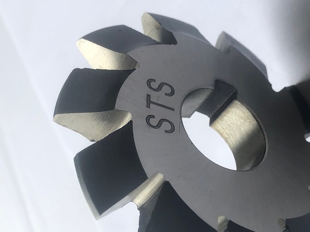 GEAR CUTTER HSS - M35 2.5 MODULE 20° PA No.5 (cuts 21 to 25 teeth) 1" bore - Image 3