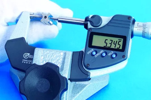 Mitutoyo DIGIMATIC POINT MICROMETER 342-353-30 - Image 3