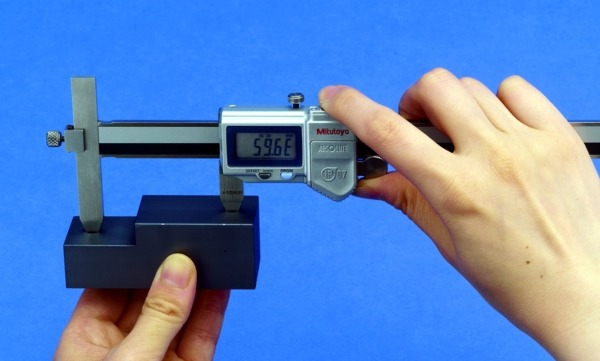 Mitutoyo DIGIMATIC CALIPER 573-705-20 - Image 2