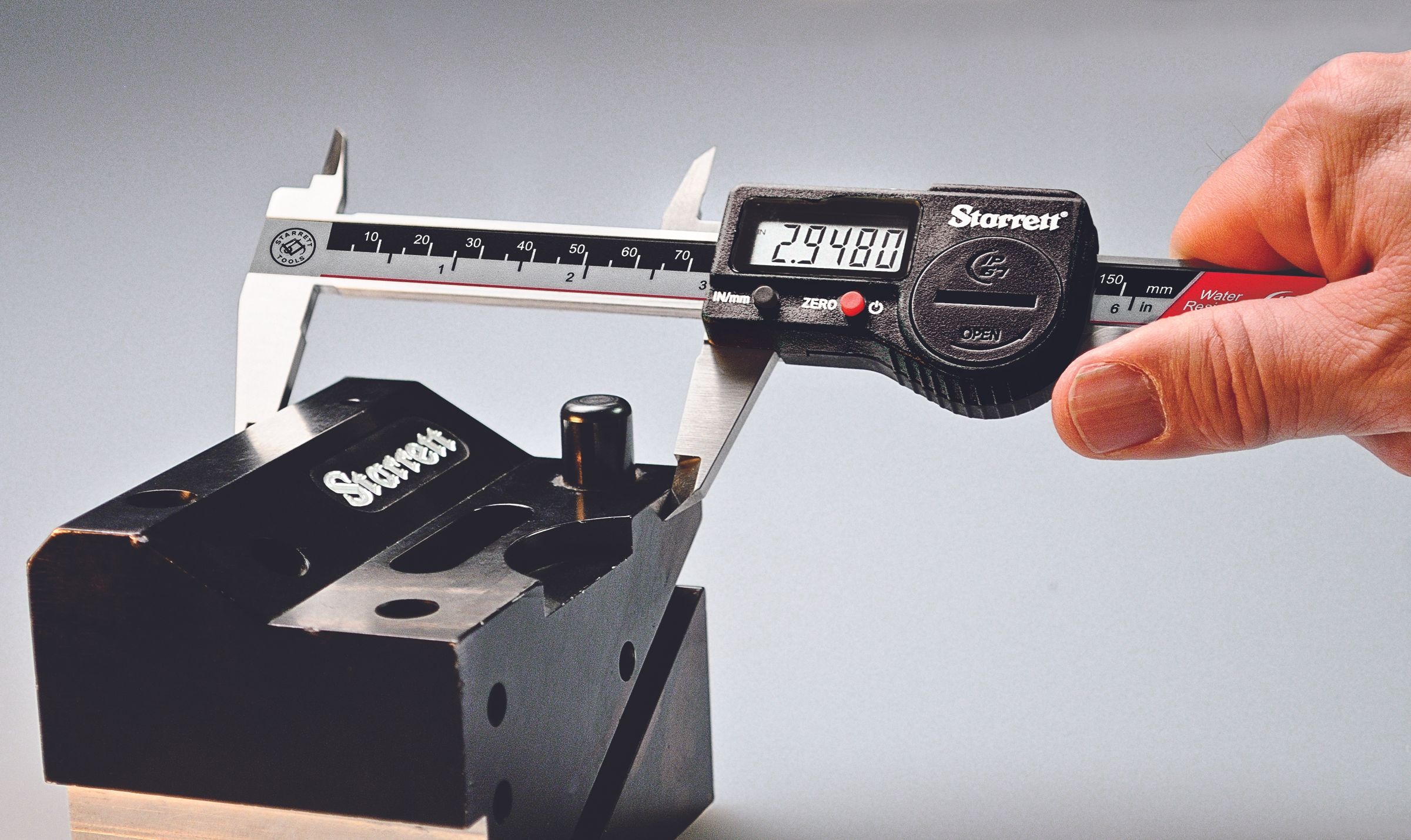 Starrett - IP67 Electronic Digital Caliper 150mm Without Output - Image 4