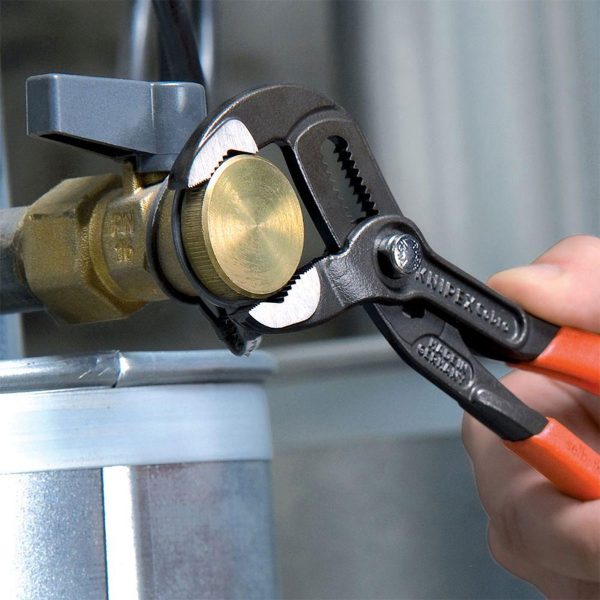 KNIPEX COBRA WATER PUMP PLIER 250MM - Image 3
