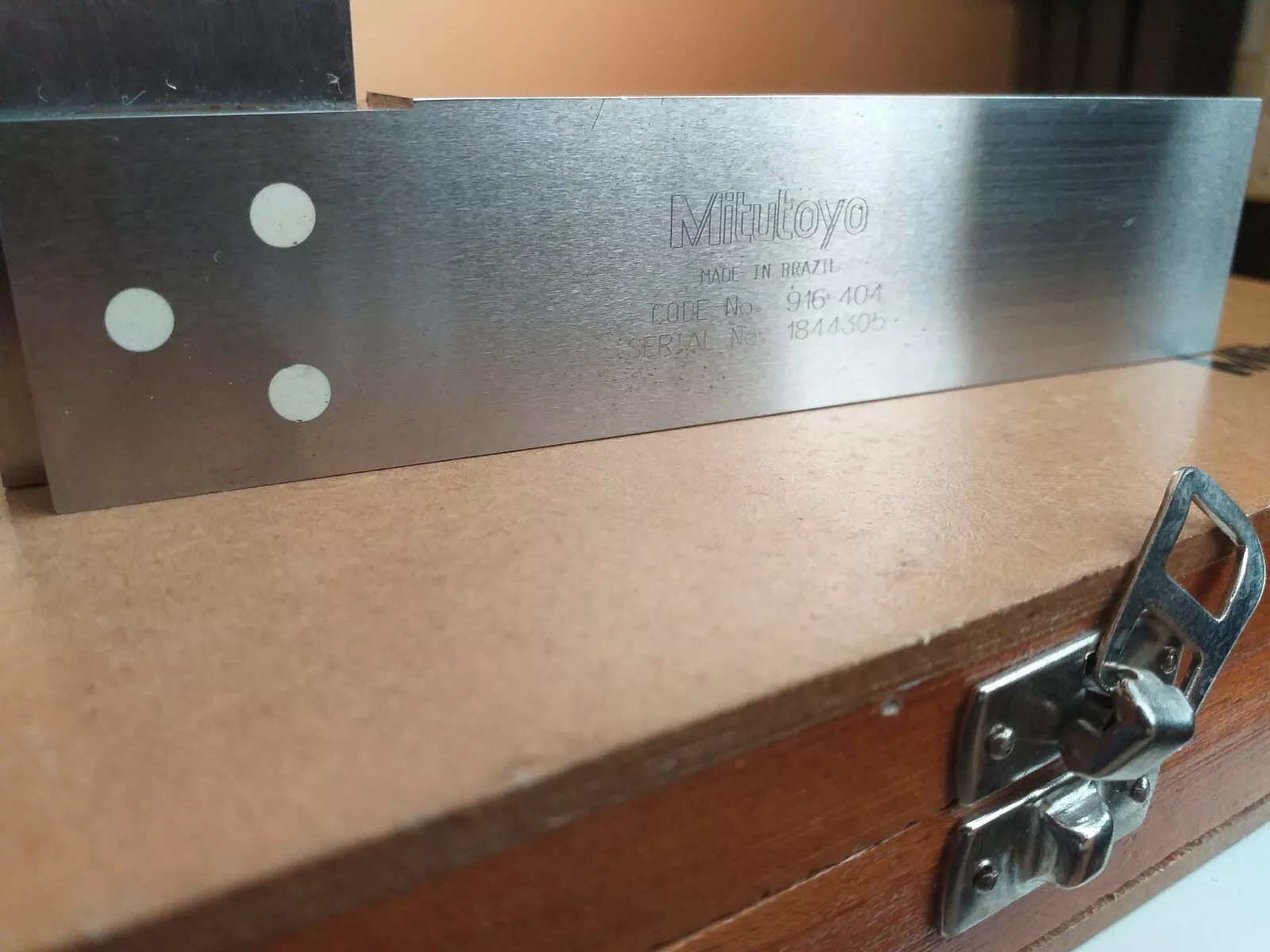 Mitutoyo Precision Square 200X130Mm 916-404