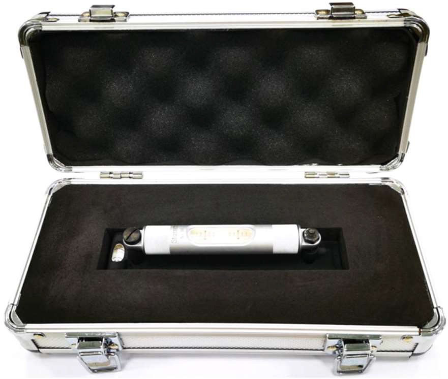 Starrett Machinists Level 8in (200mm) 98AZ-8 98 8in Machinists’ Level with Ground and Graduated Vial in Aluminium Case - Image 2