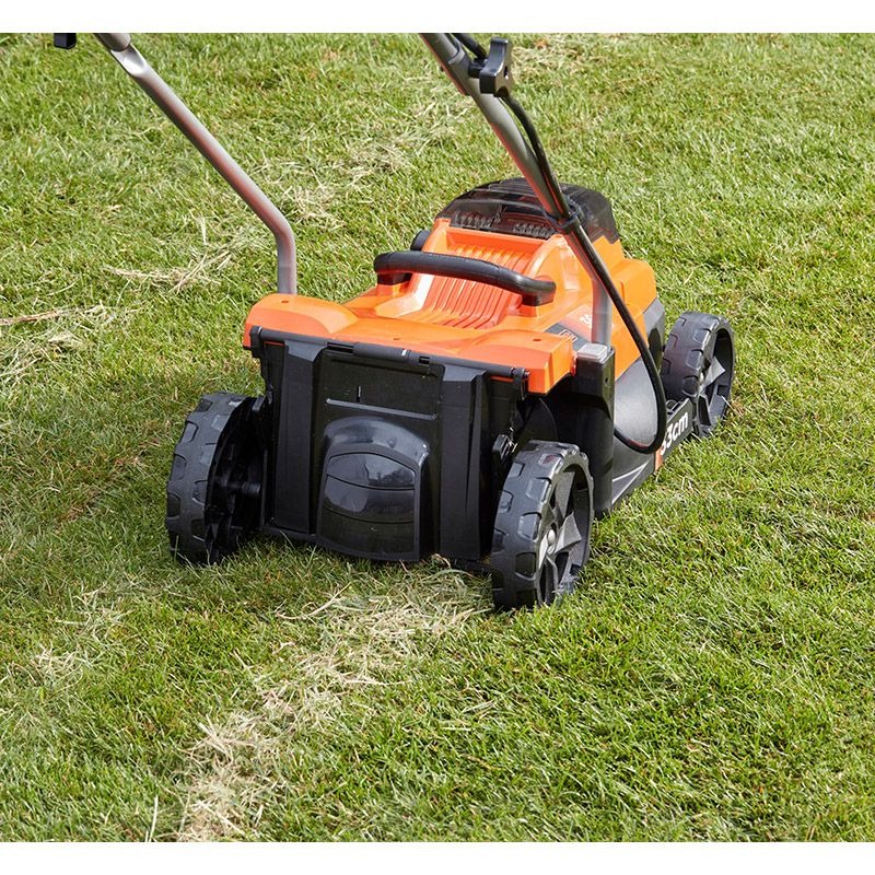 B&D - LAWNMOWER KIT, 38cm 2.0Ah 36V LITHIUM - Image 2