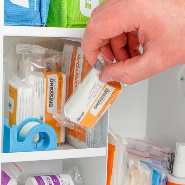 FASTAID - FIRST AID KIT, R2, WORKPLACE RESPONSE KIT, METAL WALL MOUNT - Image 5