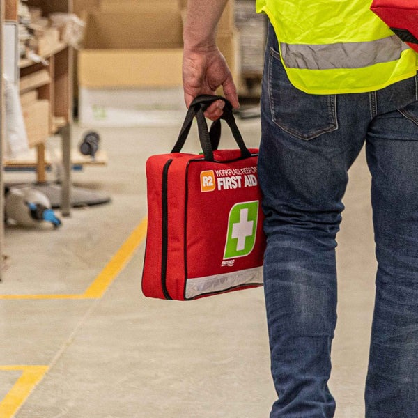 FASTAID - FIRST AID KIT, R2, WORKPLACE RESPONSE KIT, SOFT PACK - Image 6