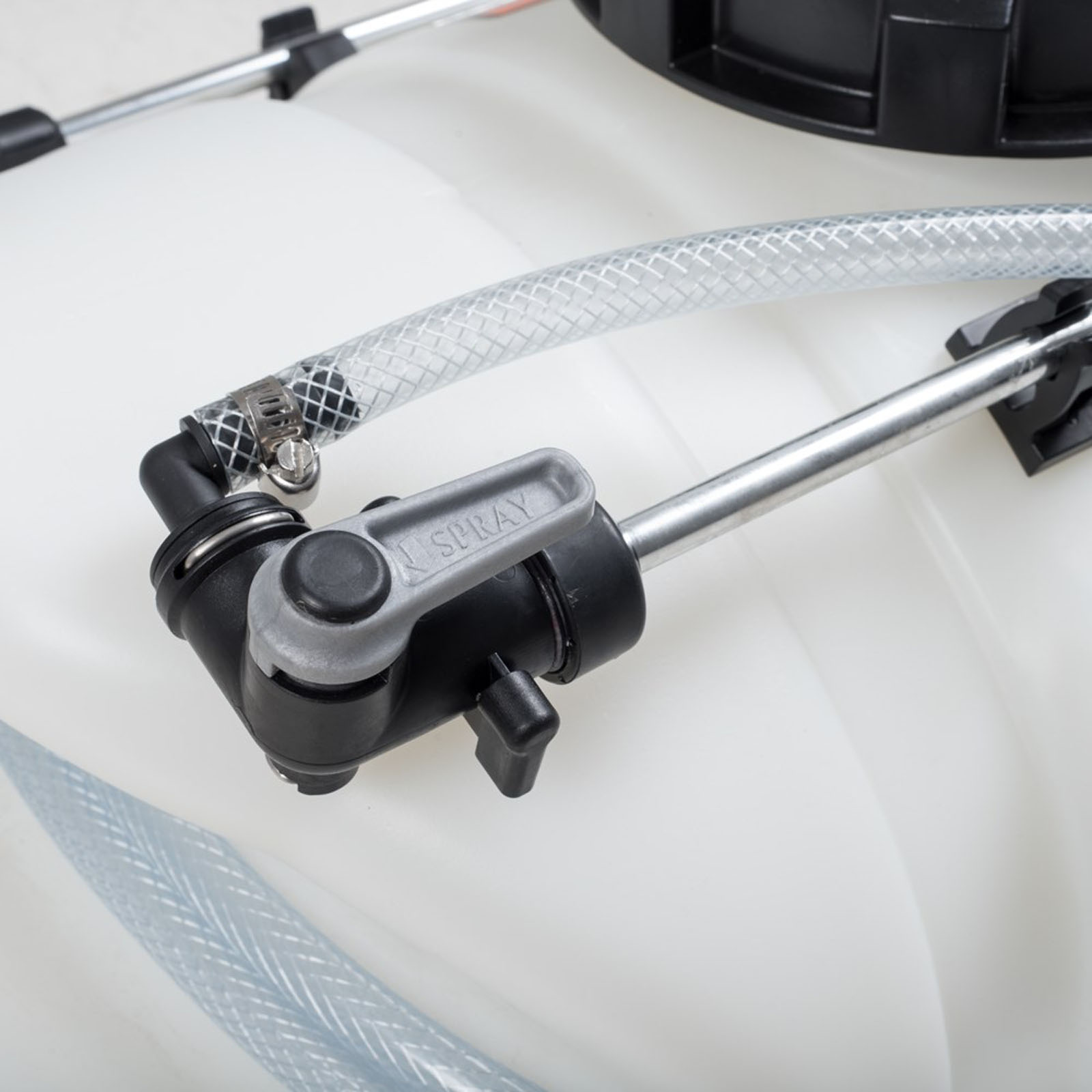 KINCROME K16006 60L 12V BROADCAST/SPOT SPRAYER - Image 5