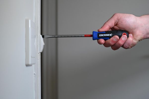 KINCROME K5539 S/DRIVER BLADE INST 150X5MM - Image 5