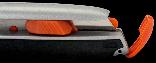 Bahco ERGO 18mm Snap Off Knife - Image 3